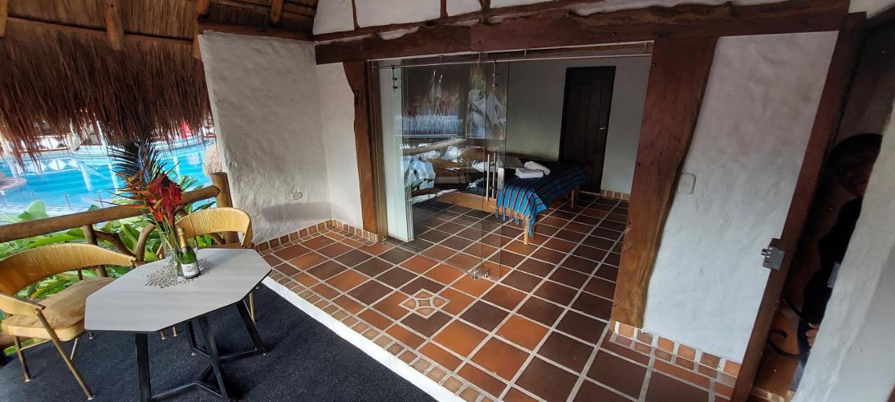 Hotel Campestre San Joaquin Garzón エクステリア 写真