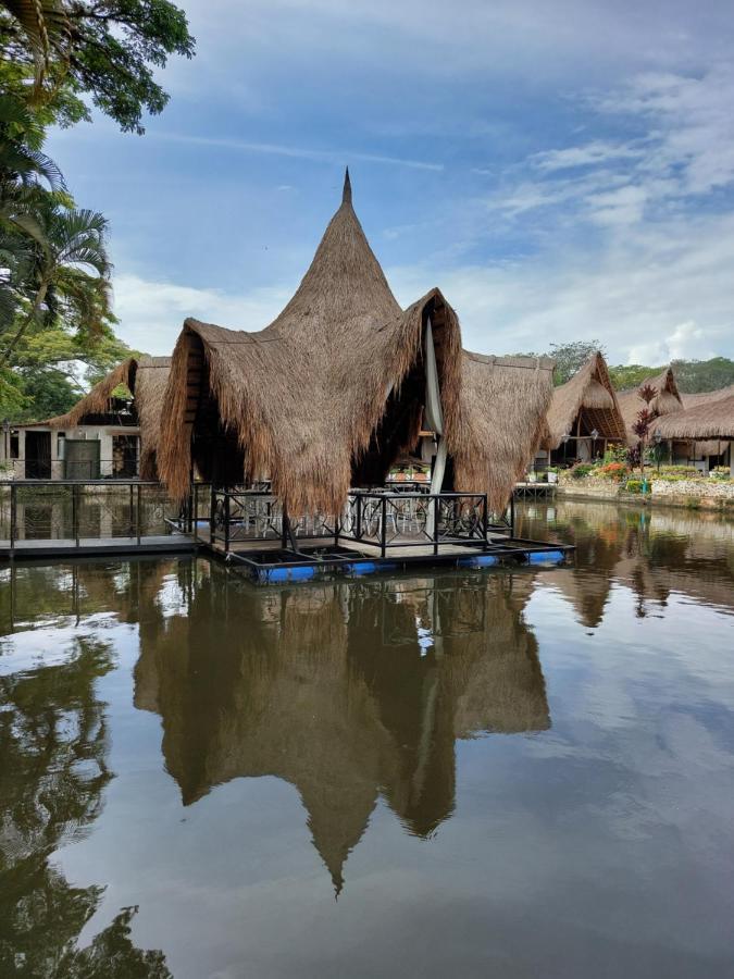 Hotel Campestre San Joaquin Garzón エクステリア 写真