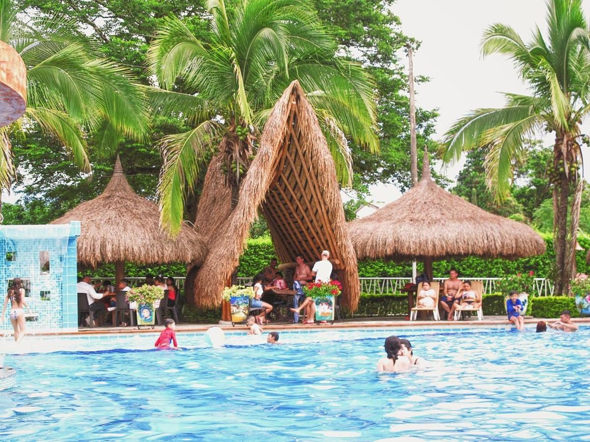 Hotel Campestre San Joaquin Garzón エクステリア 写真