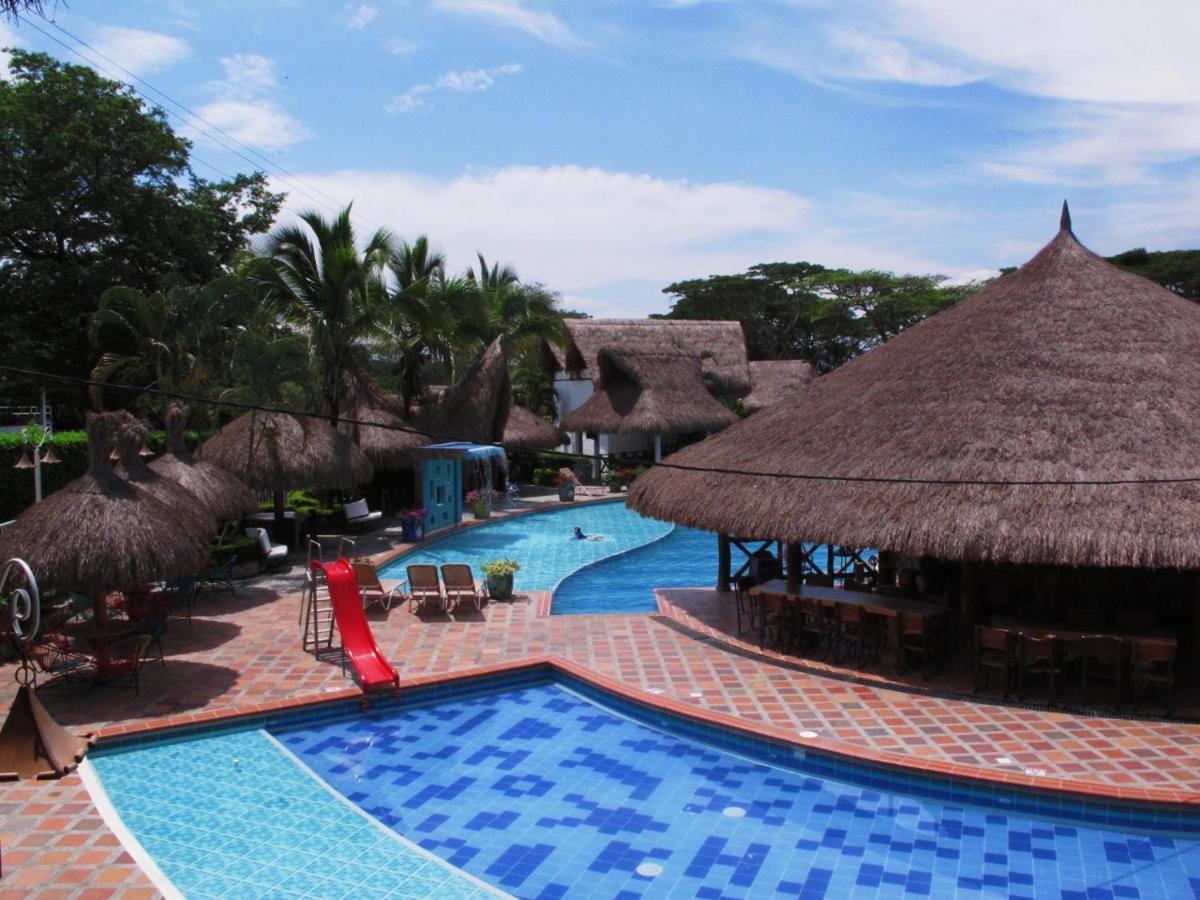 Hotel Campestre San Joaquin Garzón エクステリア 写真