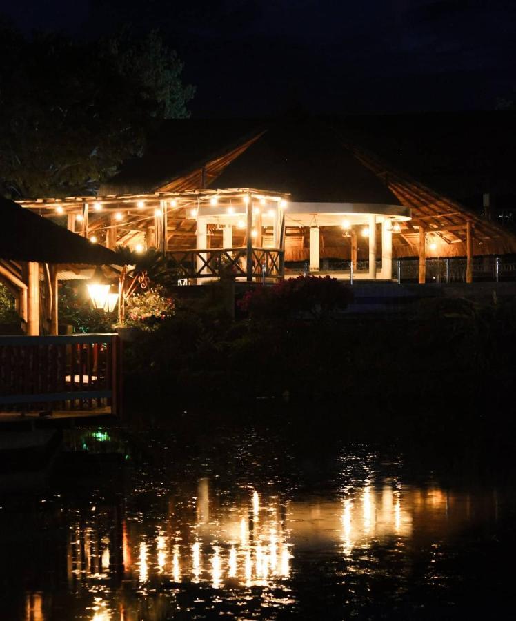 Hotel Campestre San Joaquin Garzón エクステリア 写真